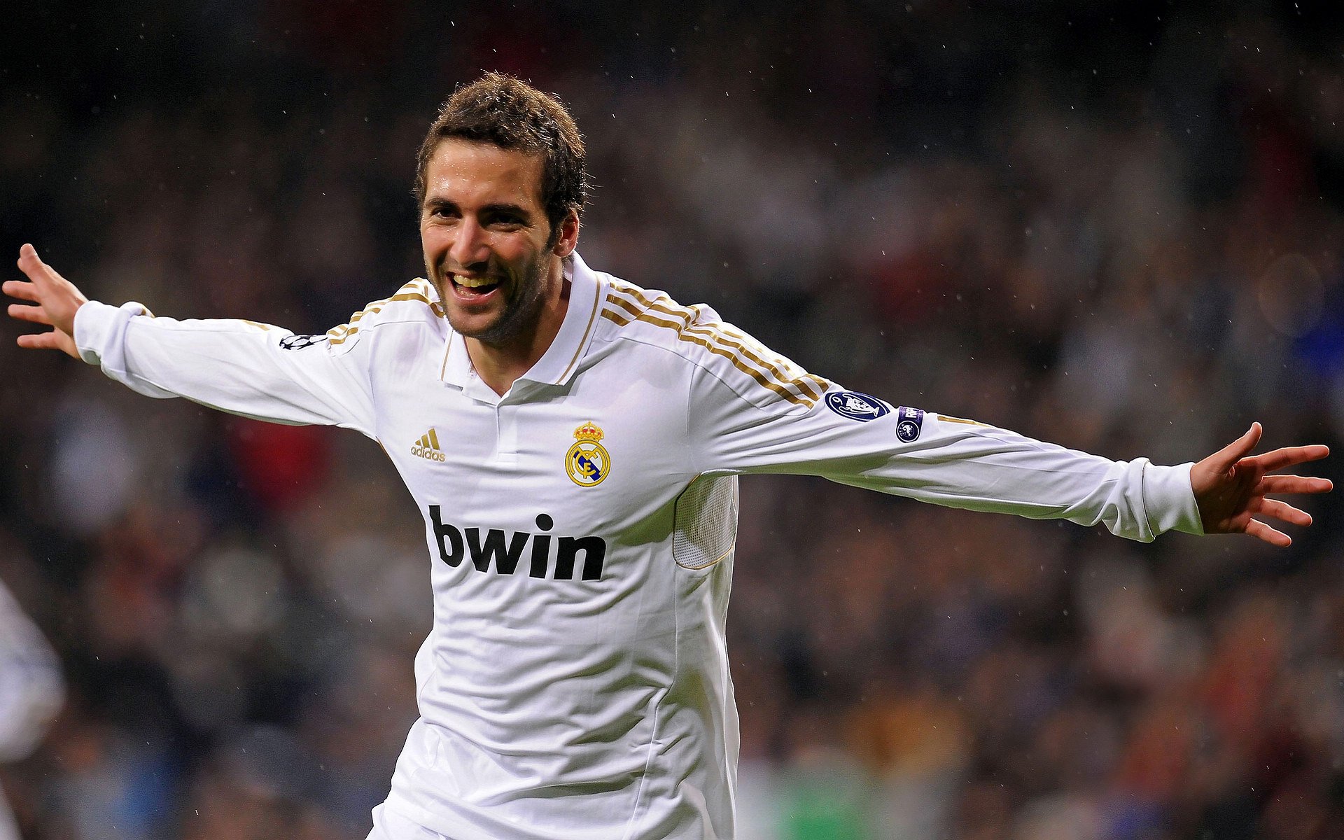 Jones 关键时刻展现冷静头脑